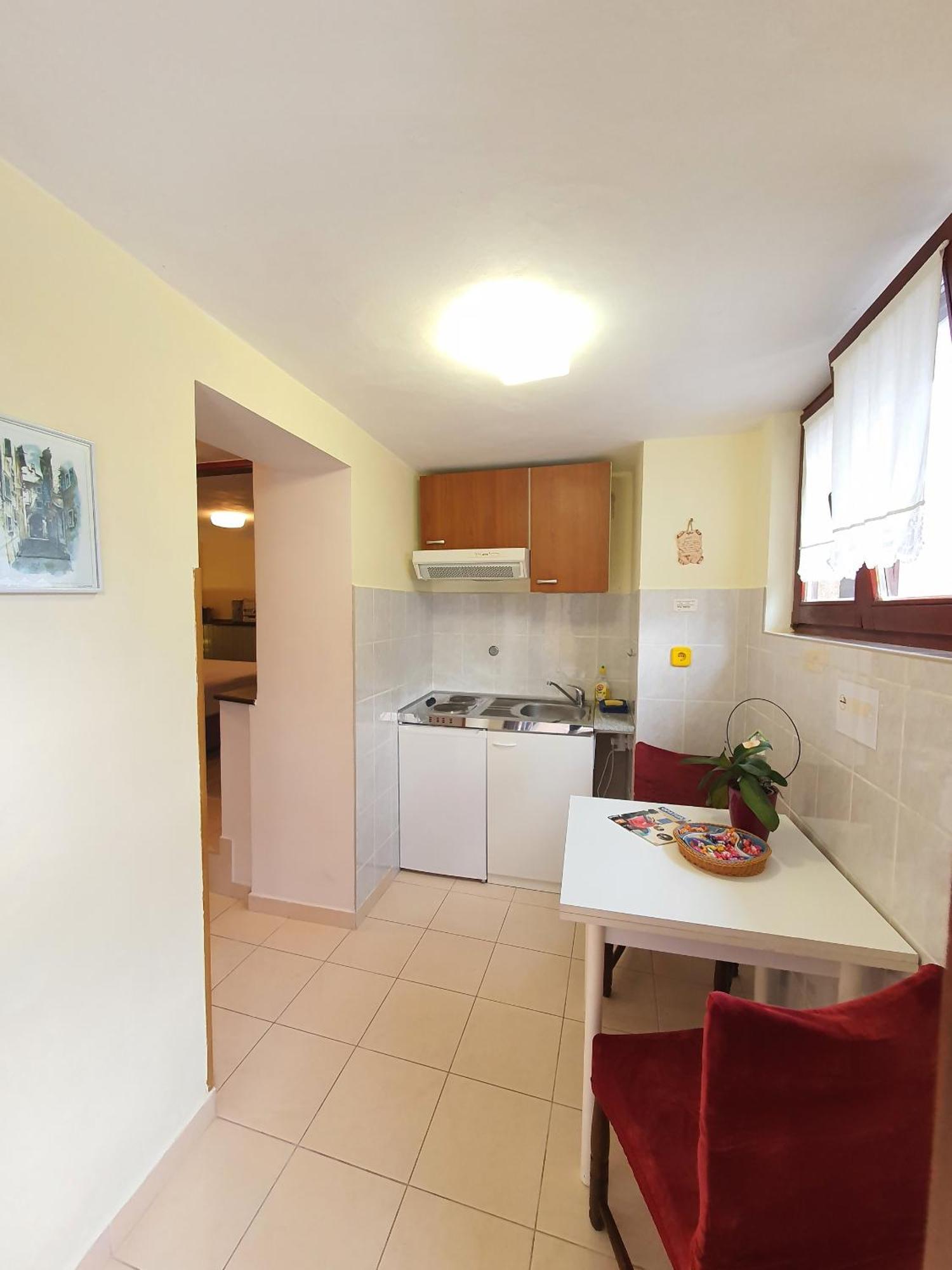 Apartments With A Parking Space Opric, Opatija - 7728 Lovran Extérieur photo