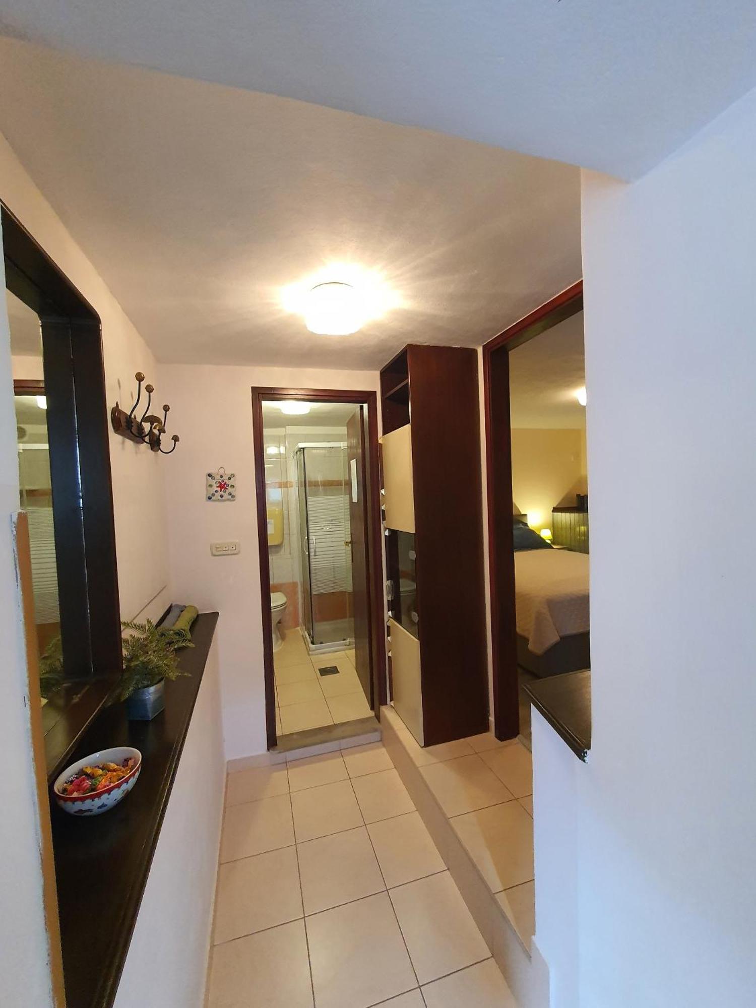 Apartments With A Parking Space Opric, Opatija - 7728 Lovran Extérieur photo